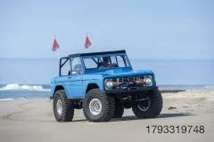 Lepman-Bronco-Beach-small-DSC_9678